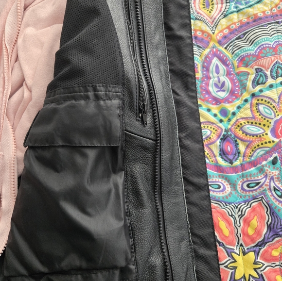 Black and pink leather riding jacket with hooded liner - Picture 4 of 6